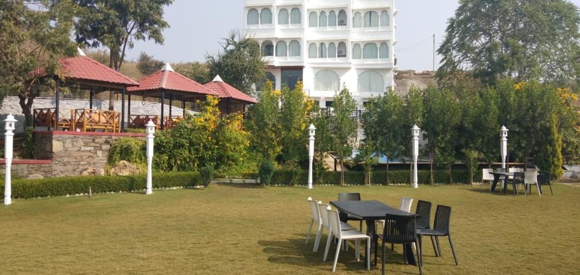 Gazebo Resort Udaipur Exterior foto